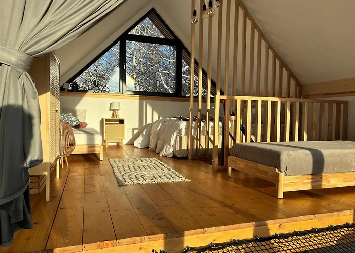 Pod Lasem - Bukowy * Stronie Śląskie